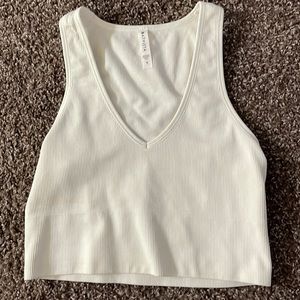 Athleta crop top tank white